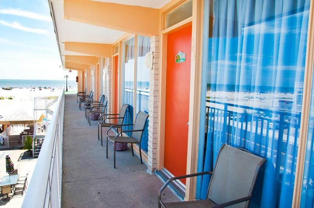 Granada Ocean Motel